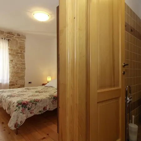 Berta In - Haus Fuer 4-5 Personen Sveti Petar u Sumi