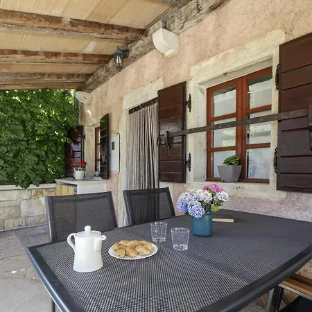 Berta In - Haus Fuer 4-5 Personen
