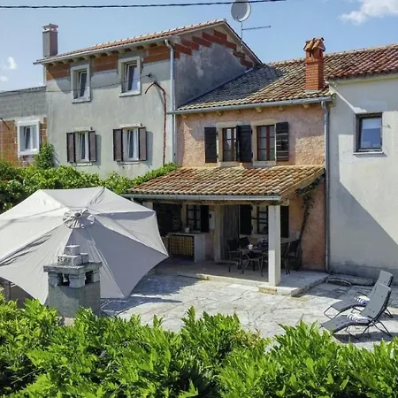 Holiday home Berta In - Haus Fuer 4-5 Personen *