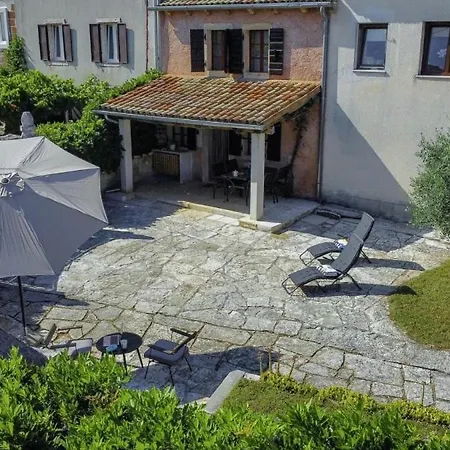 Berta In - Haus Fuer 4-5 Personen Sveti Petar u Sumi